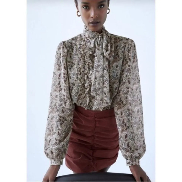 Zara draped mini skirt - Picture 4 of 9